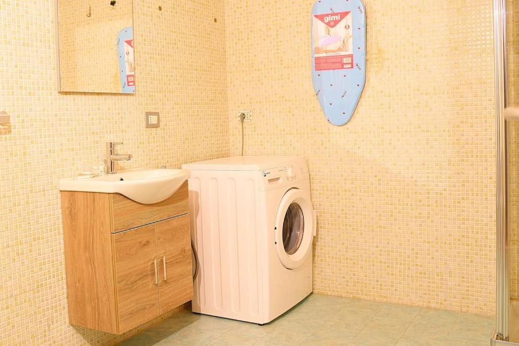 Trastazione & Policlinico 500mt Dal Centro Apartment Bari
